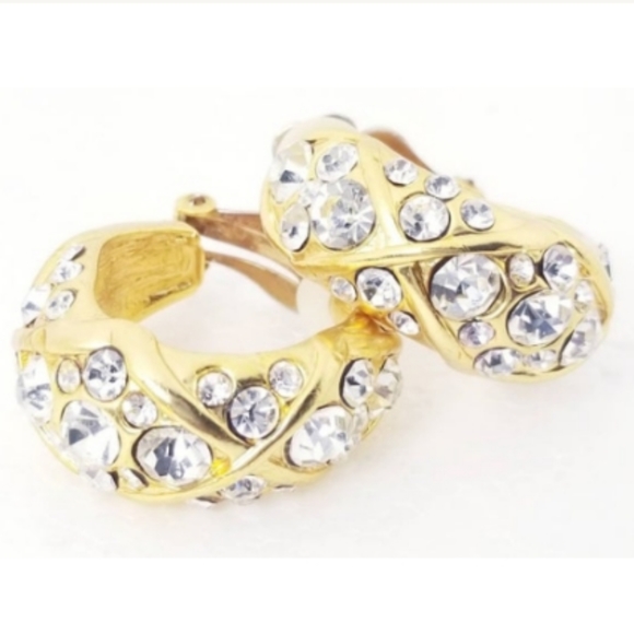 Beautiful Clear Rhinestone Hoop Style Clip… - Picture 6 of 7